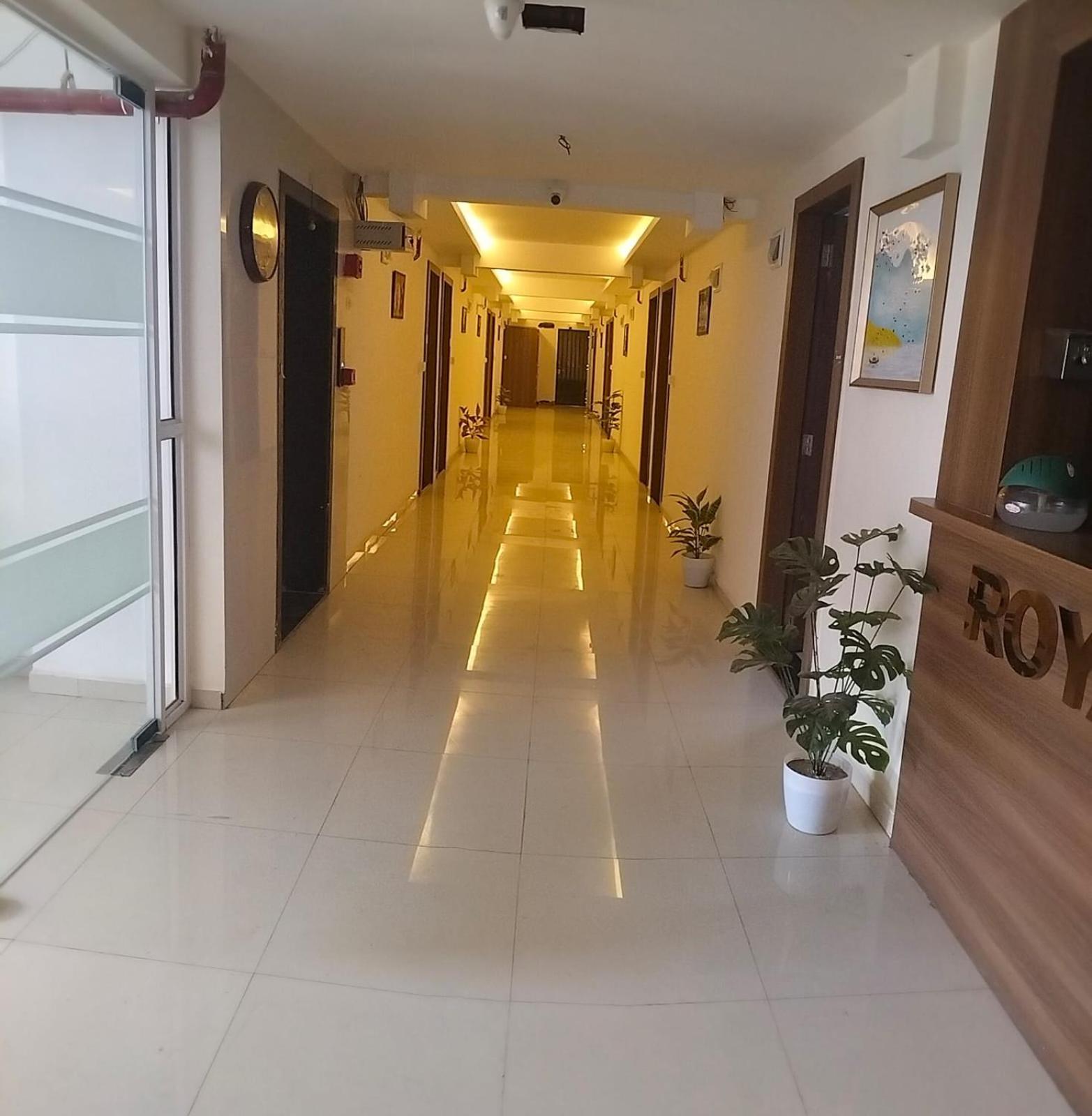 Hotel Royal Night 다만 외부 사진